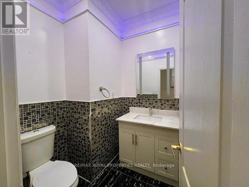 34 Westbrook Avenue, Brampton, ON - Indoor Photo Showing Bathroom