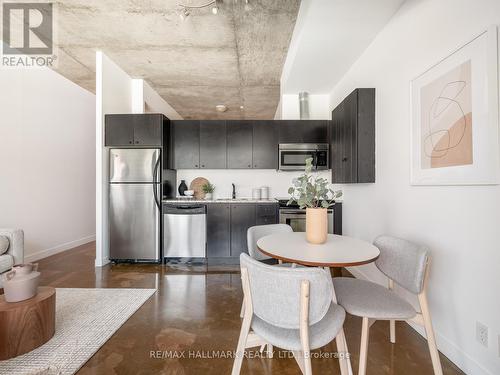 601 - 201 Carlaw Avenue, Toronto, ON - Indoor Photo Showing Dining Room