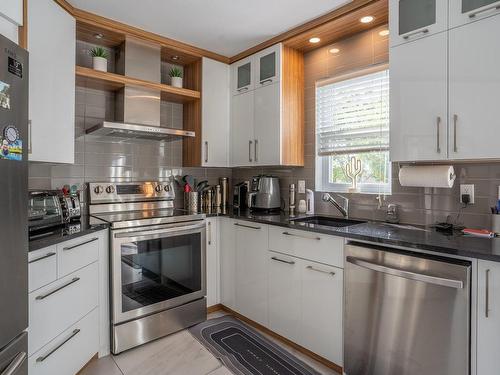 Kitchen - 641 162E Rue, Saint-Georges, QC - Indoor Photo Showing Kitchen