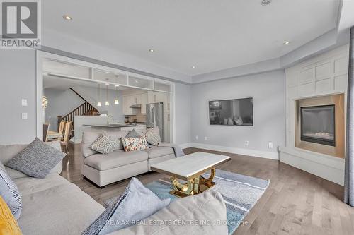 140 Oak Park Drive, Waterloo, ON - Indoor Photo Showing Living Room With Fireplace