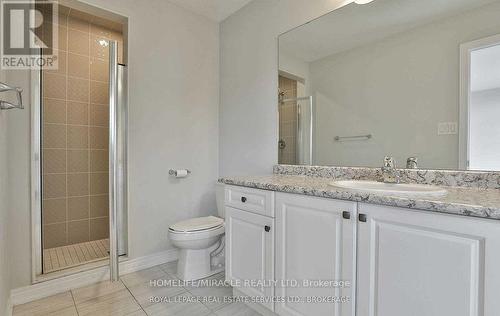 3 Canoe Lane, Hamilton, ON - Indoor Photo Showing Bathroom