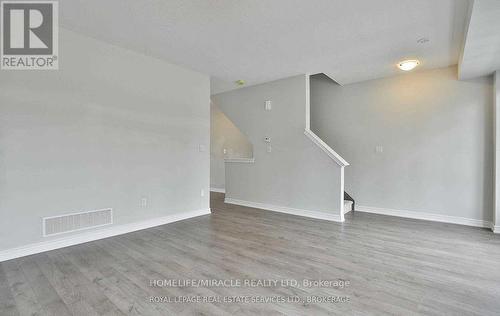 3 Canoe Lane, Hamilton, ON - Indoor Photo Showing Other Room