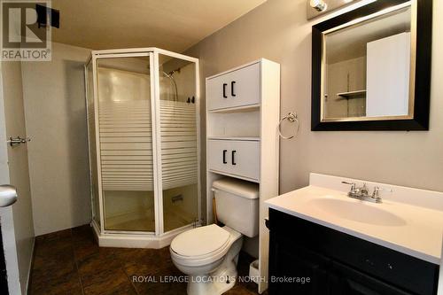 21 Courtice Crescent, Collingwood, ON - Indoor Photo Showing Bathroom