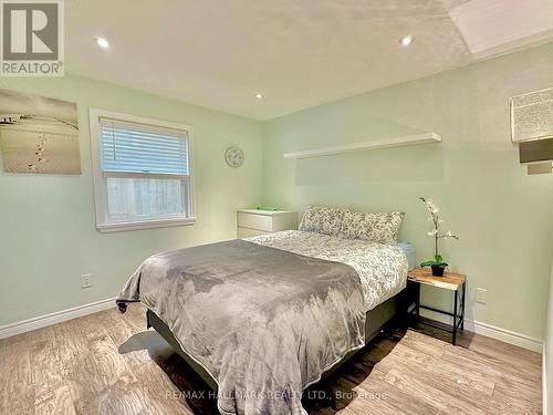 288 River Road E, Wasaga Beach, ON - Indoor Photo Showing Bedroom