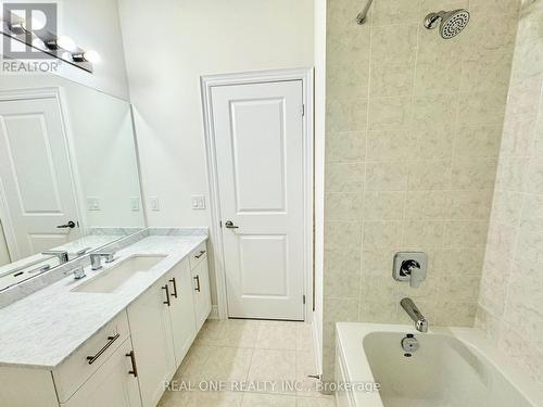 2459 Saw Whet Boulevard, Oakville (Glen Abbey), ON - Indoor Photo Showing Bathroom