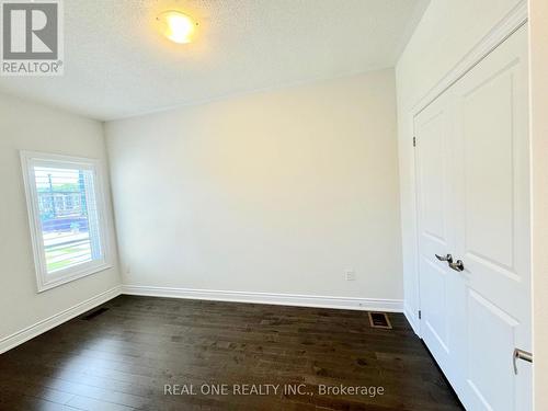 2459 Saw Whet Boulevard, Oakville (Glen Abbey), ON - Indoor Photo Showing Other Room