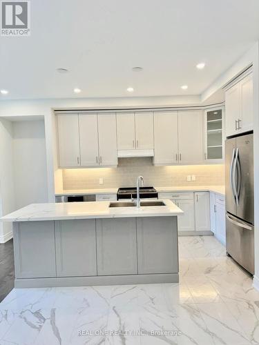 2459 Saw Whet Boulevard, Oakville (Glen Abbey), ON - Indoor Photo Showing Kitchen With Double Sink