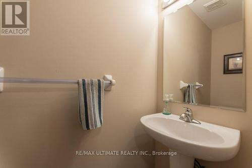64 Donomore Drive, Brampton, ON - Indoor Photo Showing Bathroom