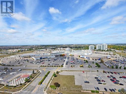 404 - 4655 Metcalfe Avenue, Mississauga, ON - Outdoor With View