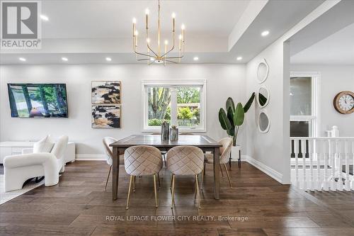 202 Tecumseh Crescent, Oakville, ON - Indoor Photo Showing Dining Room