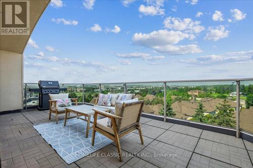 503 - 3 Dayspring Circle, Brampton, ON - Outdoor With View