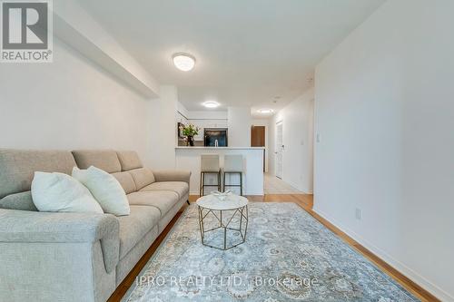 506 - 7 Michael Power Place, Toronto (Islington-City Centre West), ON - Indoor Photo Showing Living Room