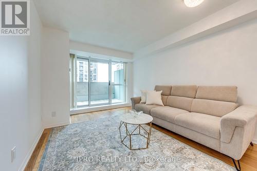 506 - 7 Michael Power Place, Toronto, ON - Indoor Photo Showing Living Room