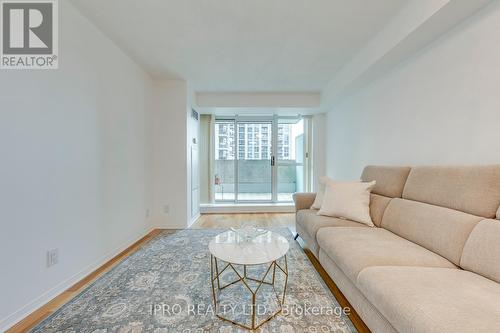 506 - 7 Michael Power Place, Toronto, ON - Indoor Photo Showing Living Room