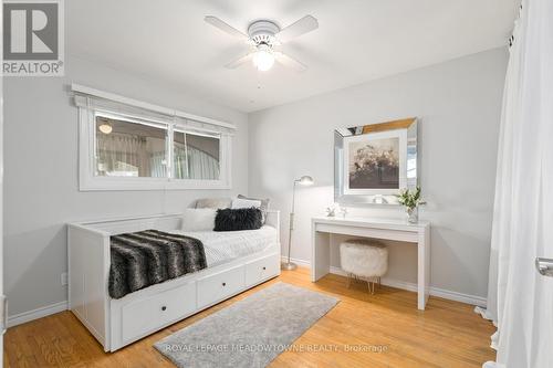 12634 22 Sideroad, Halton Hills, ON - Indoor Photo Showing Bedroom