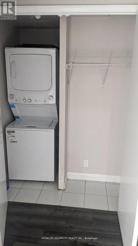 2510 - 5 Valhalla Inn Road, Toronto, ON - Indoor Photo Showing Laundry Room