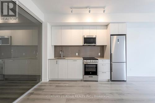 224 - 1787 St Clair Avenue W, Toronto, ON - Indoor Photo Showing Kitchen With Upgraded Kitchen