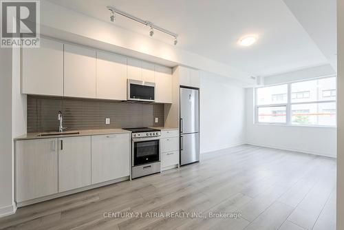 224 - 1787 St Clair Avenue W, Toronto, ON - Indoor Photo Showing Kitchen