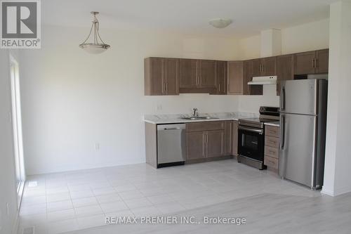 59 Lymburner Street, Pelham, ON - Indoor Photo Showing Kitchen