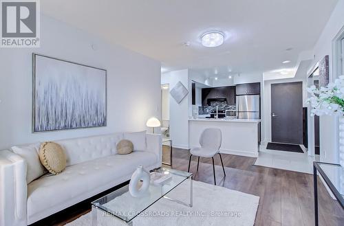 214 - 1346 Danforth Road, Toronto, ON - Indoor Photo Showing Living Room