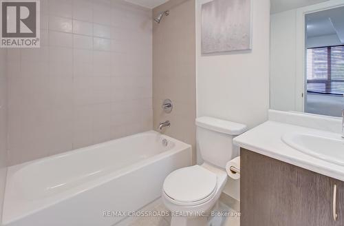 214 - 1346 Danforth Road, Toronto, ON - Indoor Photo Showing Bathroom