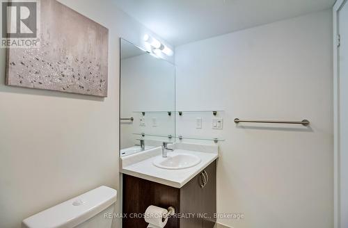 214 - 1346 Danforth Road, Toronto, ON - Indoor Photo Showing Bathroom