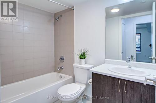 214 - 1346 Danforth Road, Toronto, ON - Indoor Photo Showing Bathroom