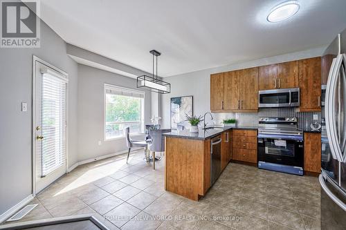 1716 Arborwood Drive, Oshawa, ON - Indoor Photo Showing Kitchen