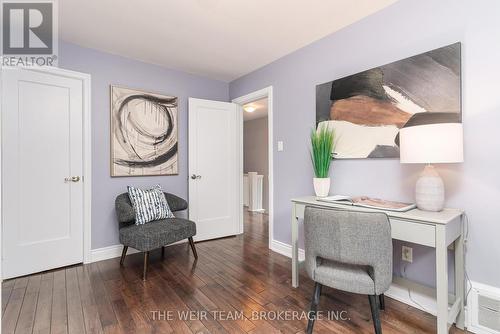 301 Lumsden Avenue, Toronto, ON - Indoor Photo Showing Office