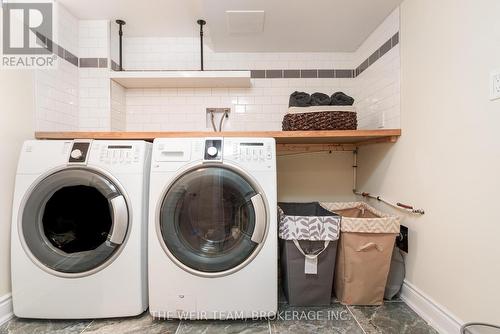 301 Lumsden Avenue, Toronto, ON - Indoor Photo Showing Laundry Room