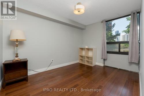 219 - 50 Mississauga Valley Boulevard, Mississauga, ON - Indoor Photo Showing Other Room