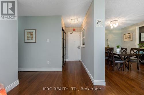 219 - 50 Mississauga Valley Boulevard, Mississauga, ON - Indoor