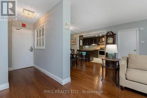 219 - 50 Mississauga Valley Boulevard, Mississauga, ON - Indoor