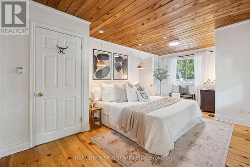 182 Waverley Road, Toronto, ON - Indoor Photo Showing Bedroom