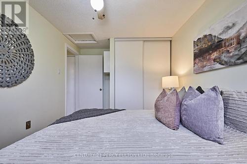 1180 Cedarcroft Crescent, Pickering, ON - Indoor Photo Showing Bedroom