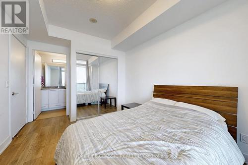 1616 - 9471 Yonge Street, Richmond Hill, ON - Indoor Photo Showing Bedroom