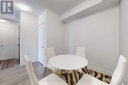 1616 - 9471 Yonge Street, Richmond Hill, ON - Indoor Photo Showing Dining Room