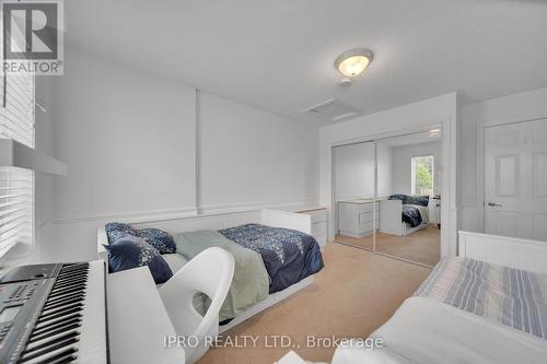 2 Country Lane, Barrie (Painswick South), ON - Indoor Photo Showing Bedroom