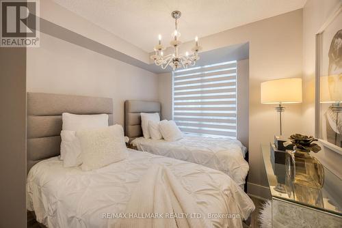 804 - 212 Eglinton Avenue E, Toronto, ON - Indoor Photo Showing Bedroom