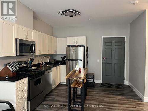 409 - 501 Frontenac Street, Kingston, ON - Indoor Photo Showing Kitchen With Stainless Steel Kitchen With Double Sink