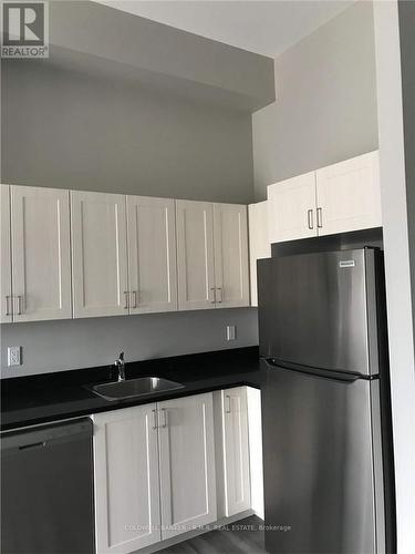 409 - 501 Frontenac Street, Kingston, ON - Indoor Photo Showing Kitchen With Stainless Steel Kitchen