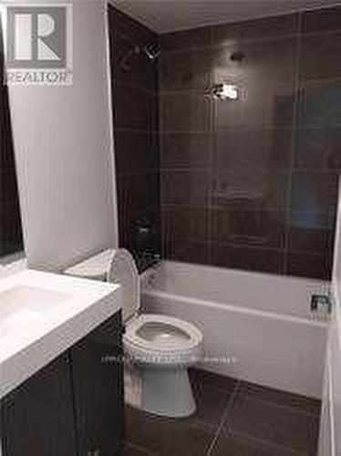 2308 - 251 Jarvis Street, Toronto, ON - Indoor Photo Showing Bathroom