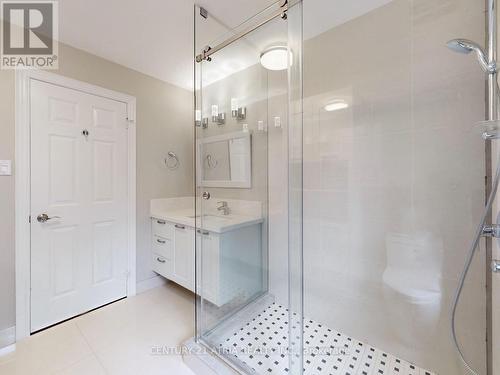 6 Willow Heights Court, Toronto, ON - Indoor Photo Showing Bathroom