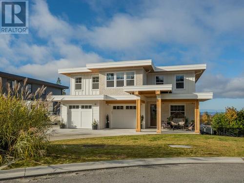 3551 Selkirk Ave, Powell River, BC - Outdoor With Facade