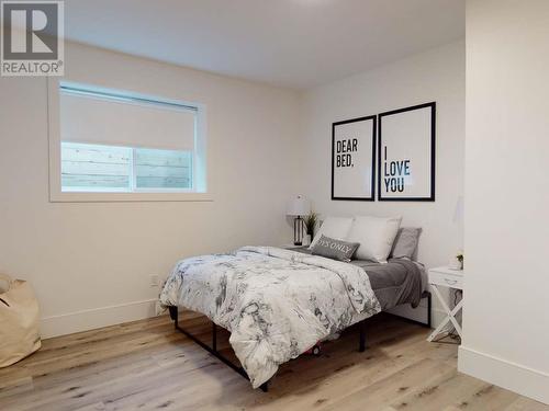 3551 Selkirk Ave, Powell River, BC - Indoor Photo Showing Bedroom