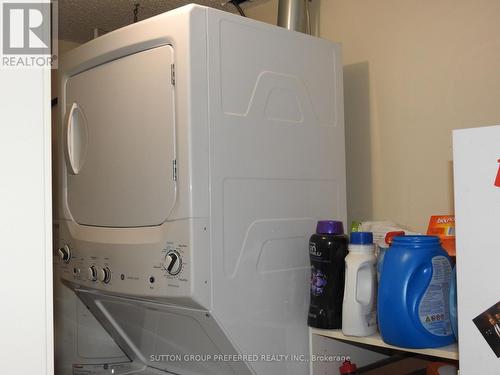 102 - 163 Ferguson Avenue, Woodstock, ON - Indoor Photo Showing Laundry Room