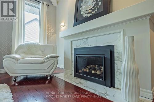 51 Paisley Street, London, ON - Indoor Photo Showing Living Room With Fireplace