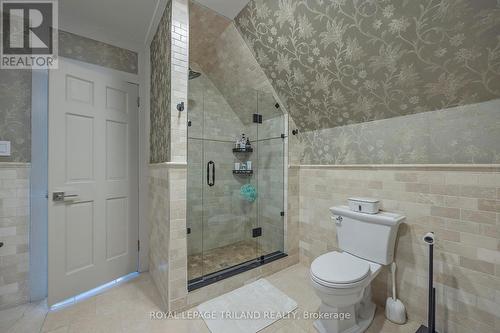 512 Colborne Street, London, ON - Indoor Photo Showing Bathroom