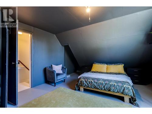 1656 Oak Street, Prince George, BC - Indoor Photo Showing Bedroom