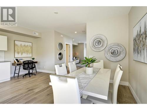 255 Taylor Road Unit# 7, Kelowna, BC - Indoor Photo Showing Dining Room